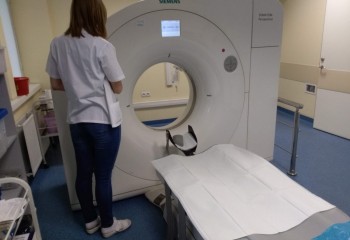 Uczennica podczas stażu w miejscu pracy